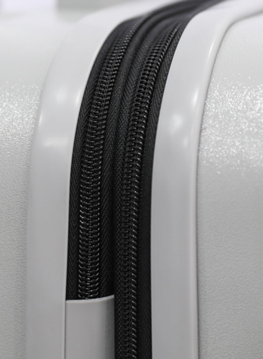 Calvin Klein Insignia Carry-On Spinner