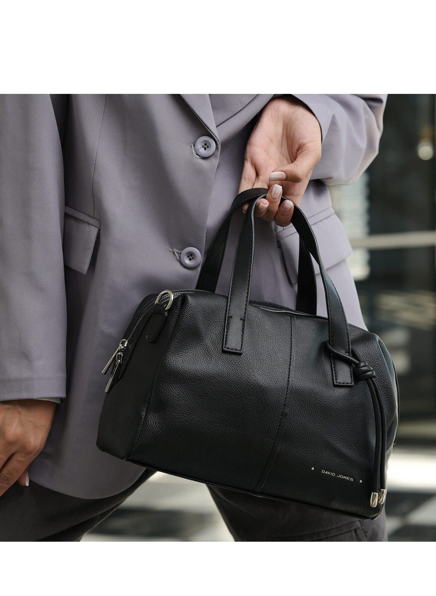 David Jones Women’s Handbag – Black | Elegant, Lightweight & Durable Shoulder Bag