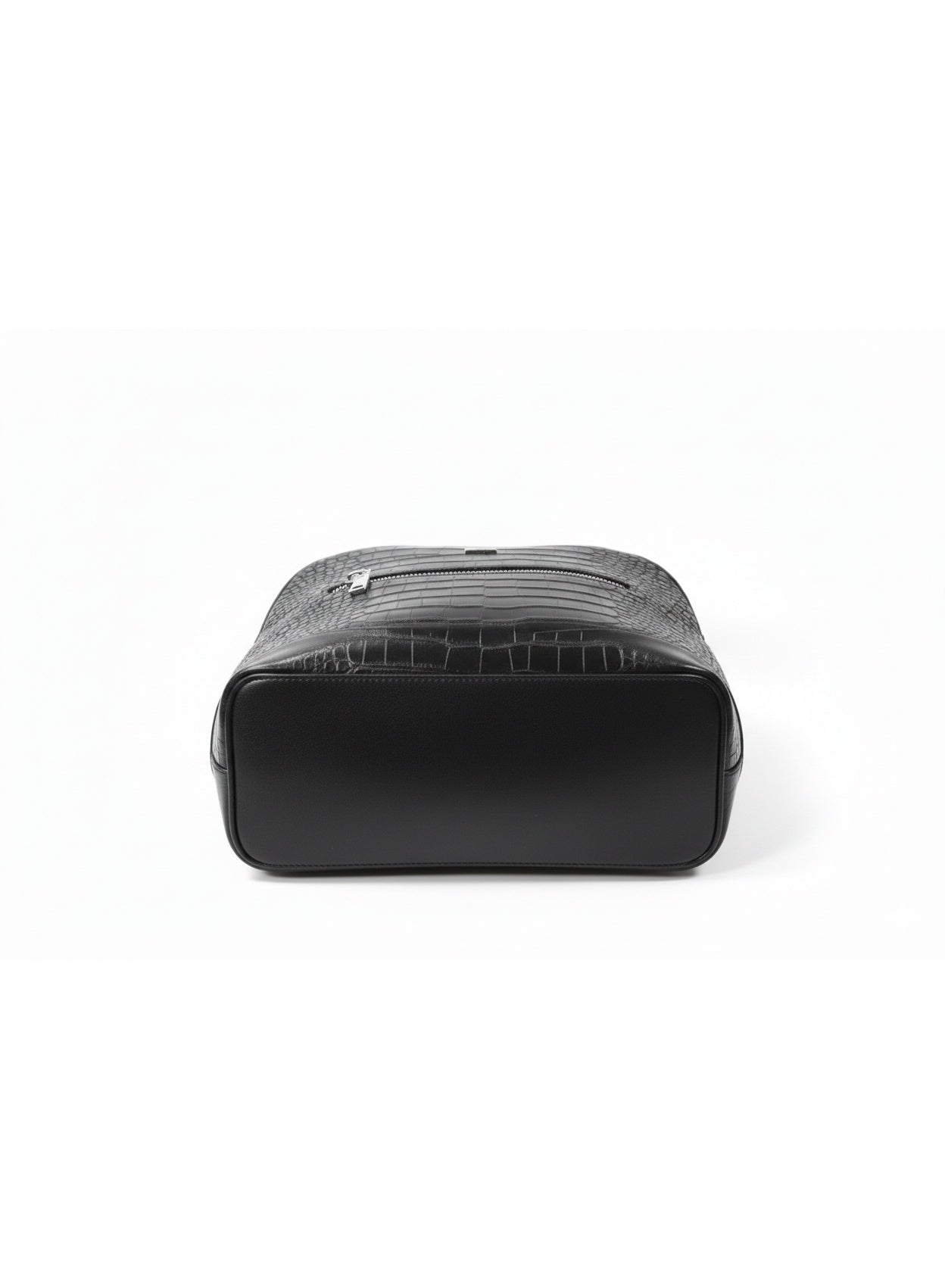 David Jones Women's Backpack | Stylish and Durable Everyday Carry | Color Black