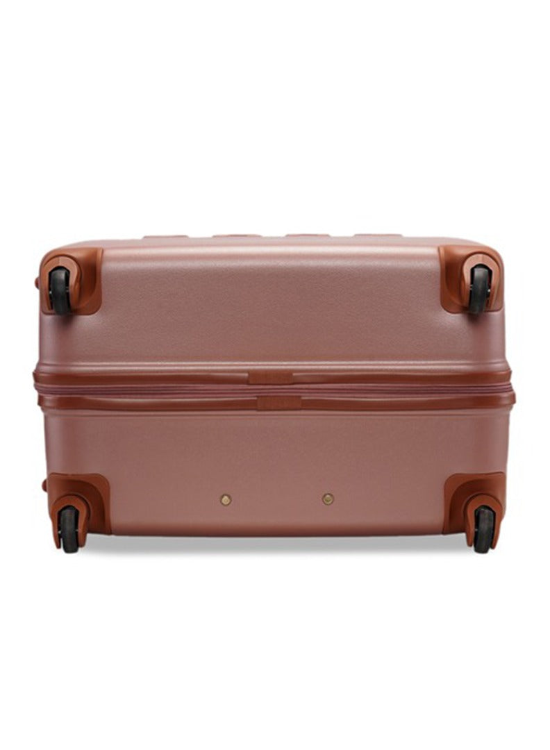 DKNY Promo Intl Pm1 Spinner Suitcase