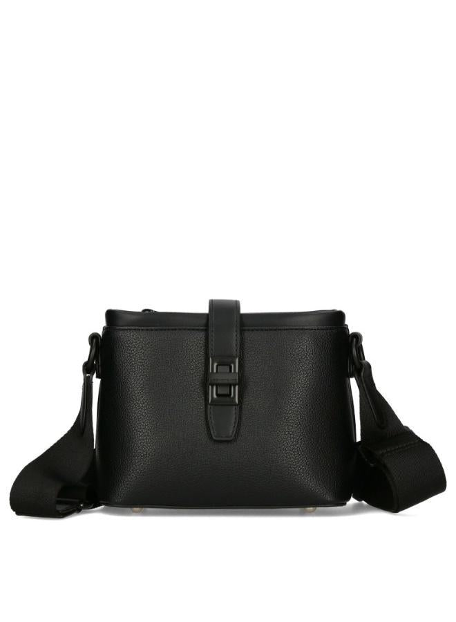 David Jones women's shoulder bag, made of faux leather, stylish crossover bag, black color